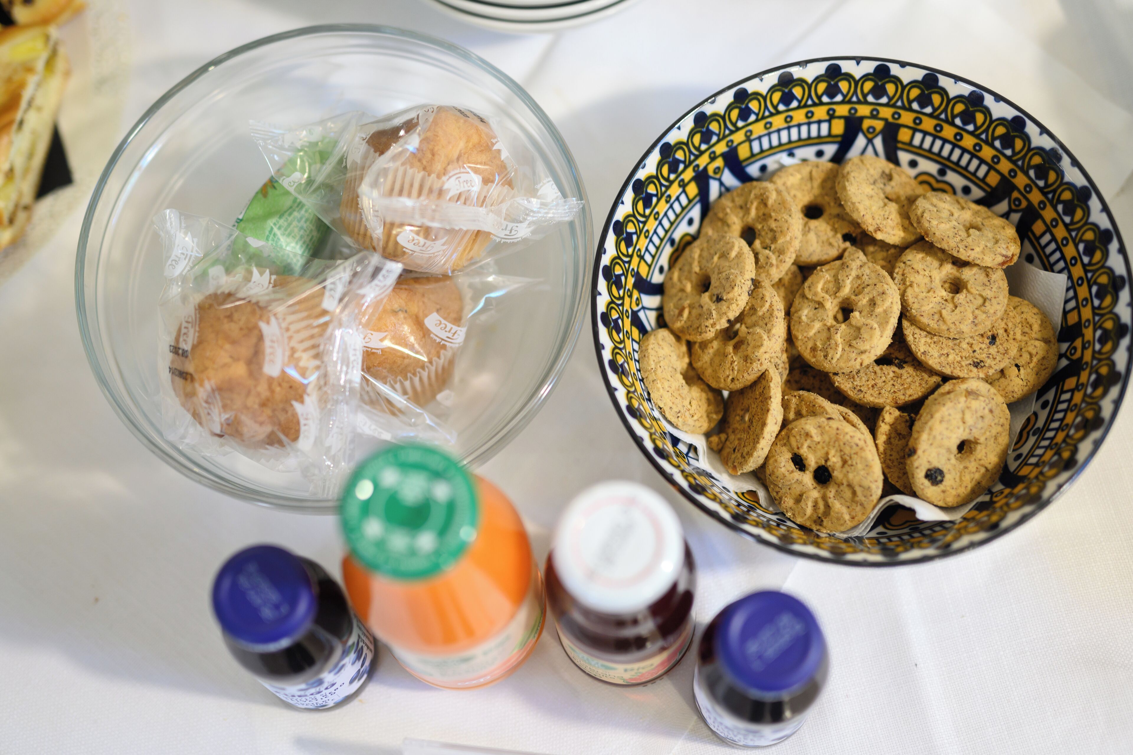 daily buffet breakfast (eur 6 per person)