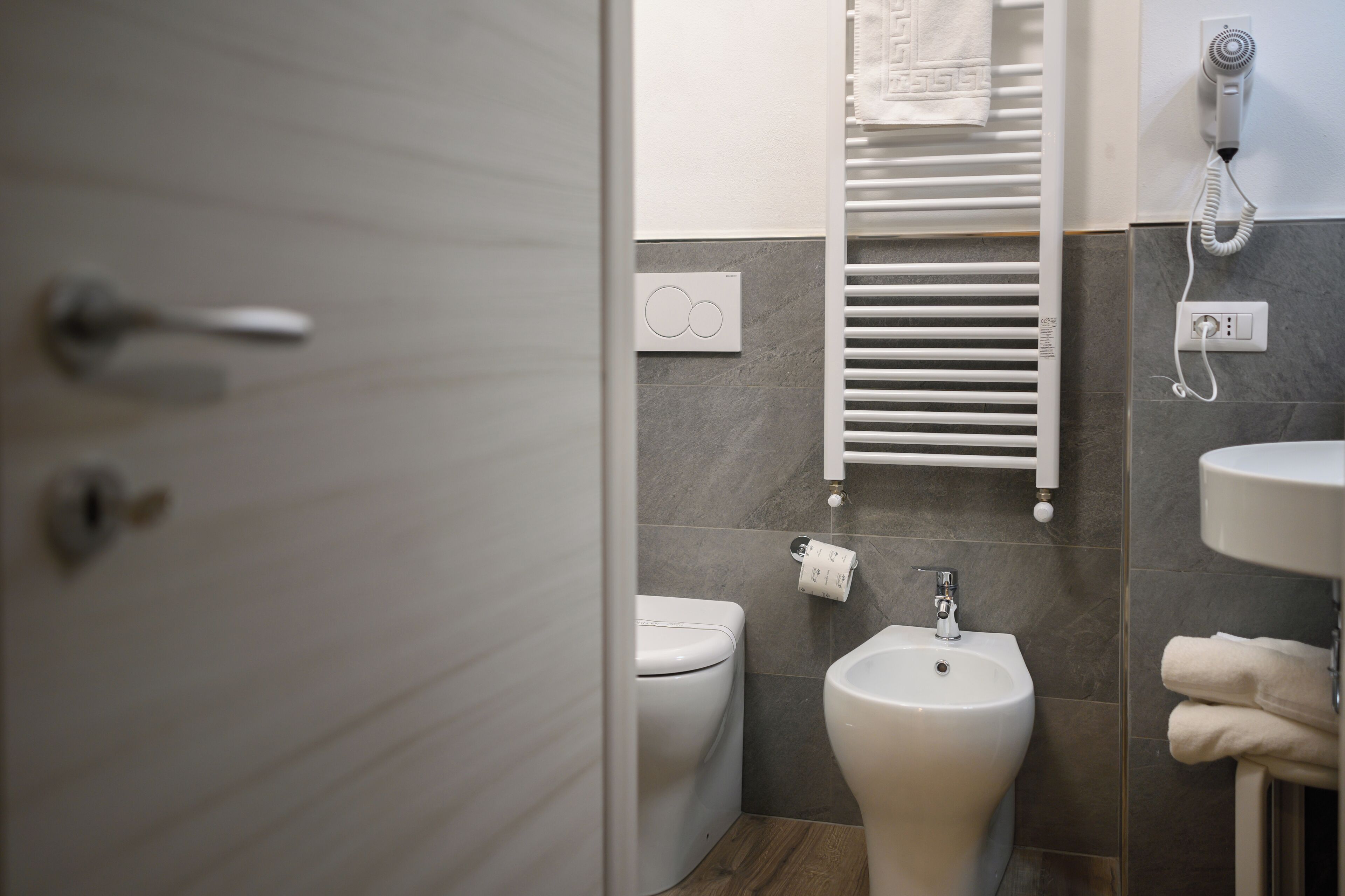 1 bedroom, egyptian cotton sheets, premium bedding, in-room safe