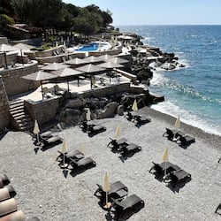 Praia particular, bar na praia