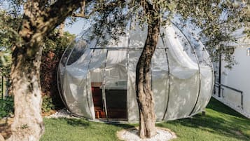 Trattamenti per il corpo, massaggi “deep tissue”, massaggi prenatali