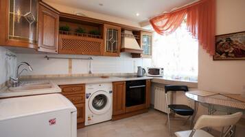 Apartment, 1 Schlafzimmer, Sauna (Tsvillinga str. 34) | Eigene Küche