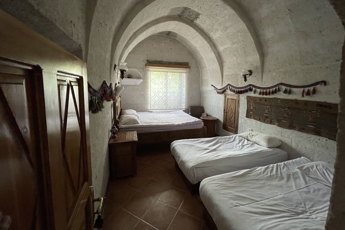 Desk, soundproofing, iron/ironing board, rollaway beds