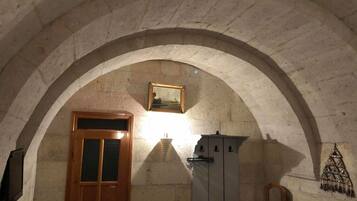 Standard Double Room | Desk, soundproofing, iron/ironing board, rollaway beds