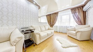 Living room - InnHome Apartments - MOPRa Square (Chelyabinsk)