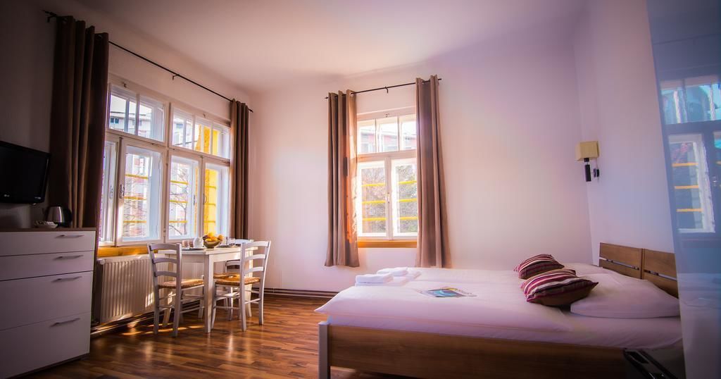 classic studio | minibar, in-room safe, desk, free wifi