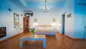 Estudi clàssic | Minibar, caixa forta a l'habitació, escriptori i wifi gratuïta