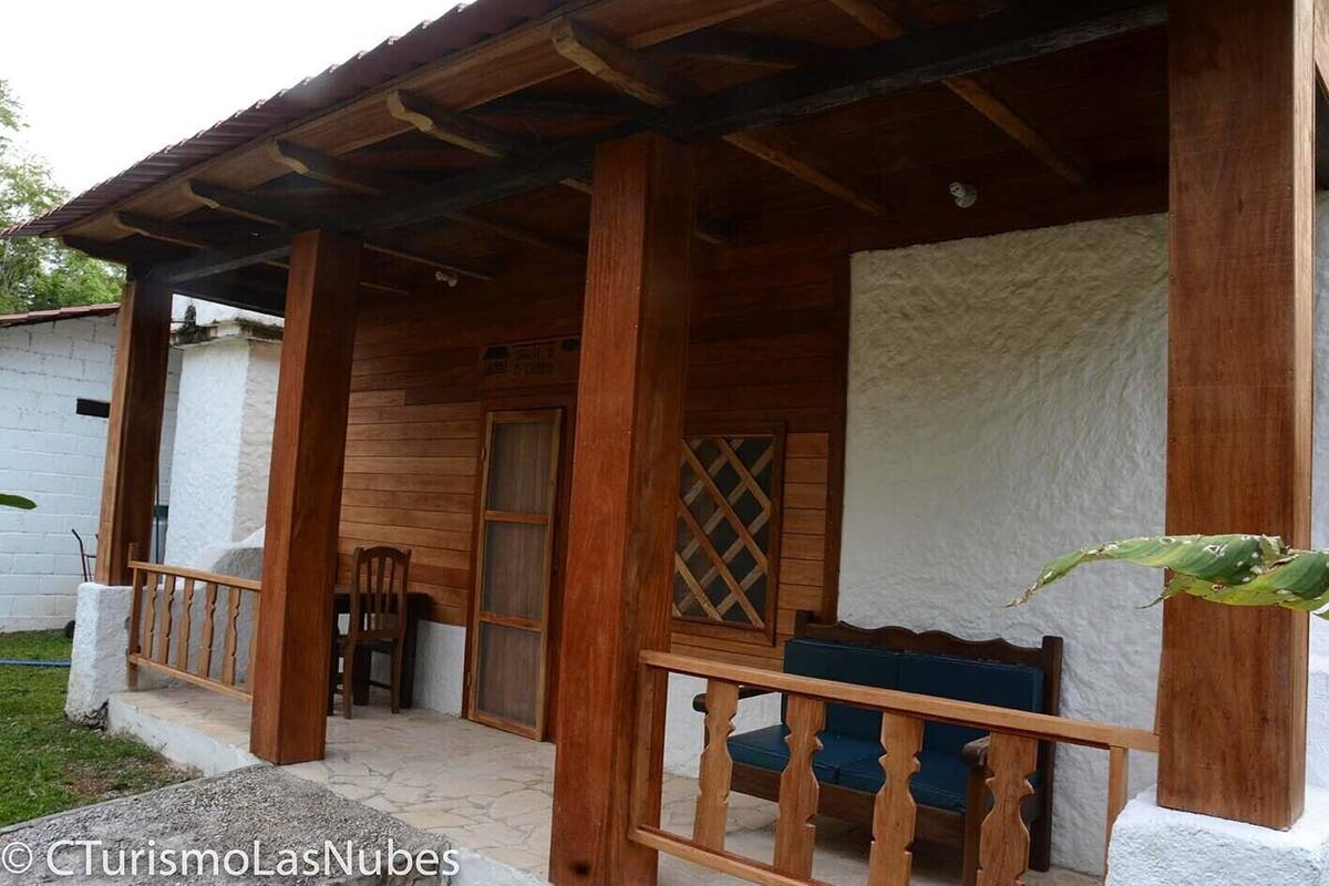 standard cabin, 2 double beds | bed sheets