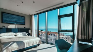 Phòng Suite Premium, bồn tắm nước nóng, quang cảnh biển | Quang cảnh từ phòng