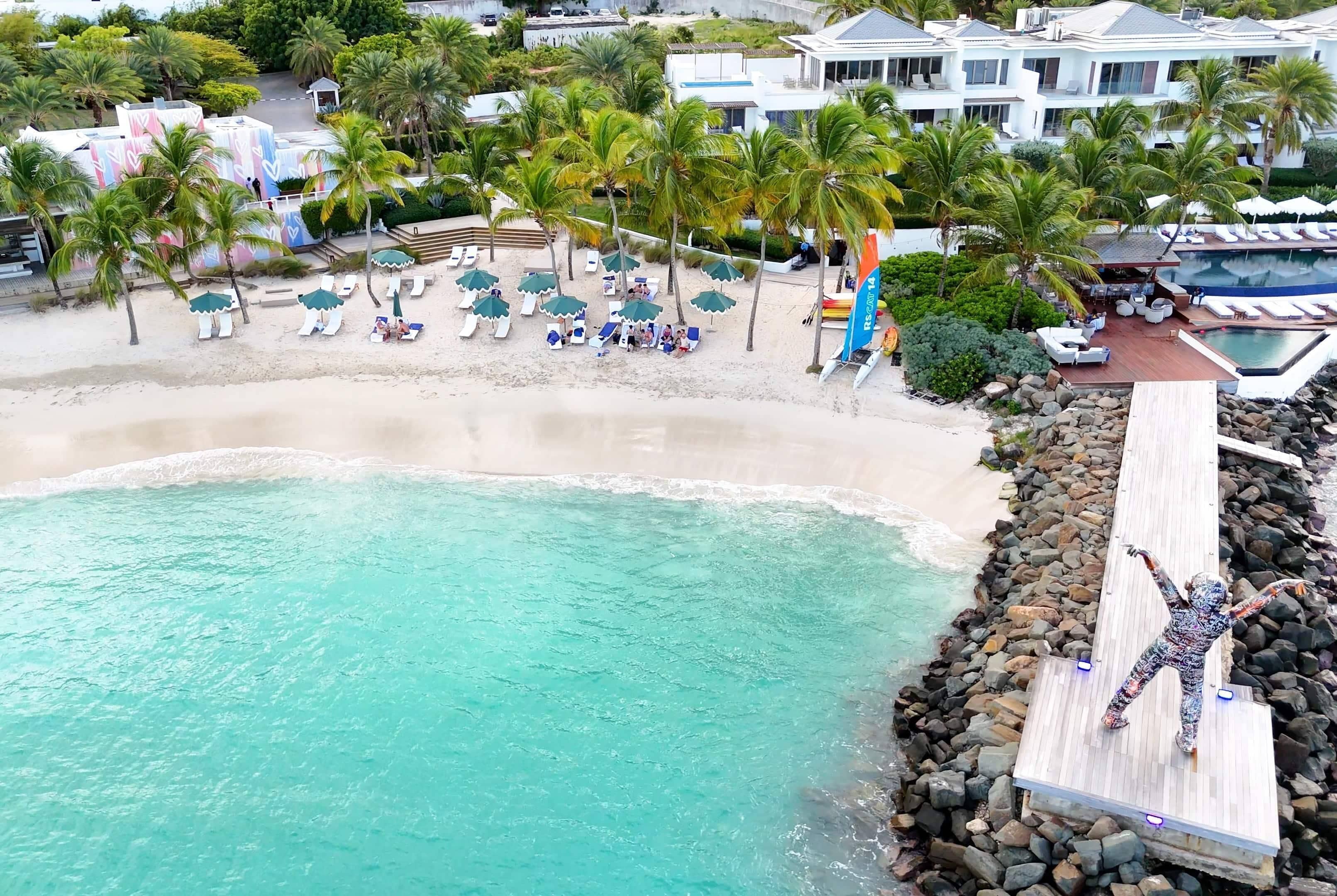 บริเวณภายนอก