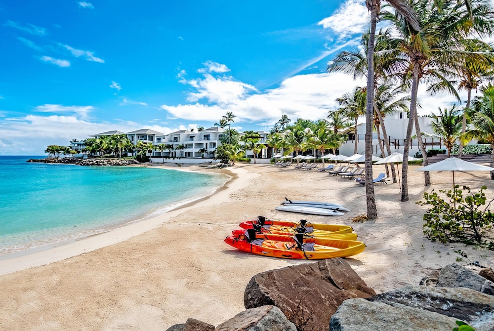 Hodges Bay Resort & Spa by null