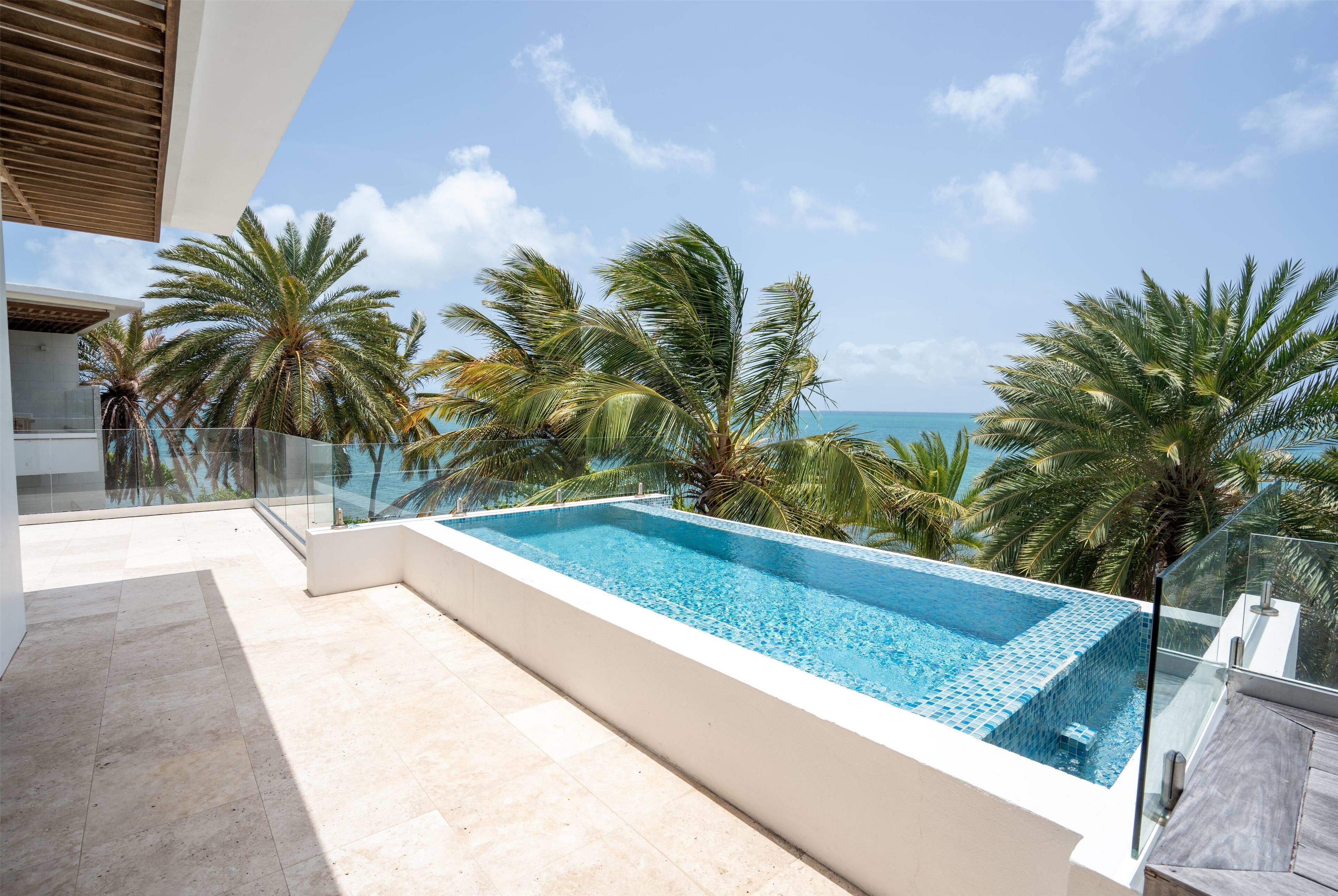 penthouse, multiple beds, non smoking, oceanfront | egyptian cotton sheets, premium bedding, down duvets, pillow-top beds