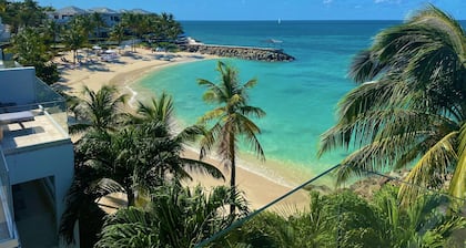 Hodges Bay Resort & Spa, an HQ Luxury Resort & Residences