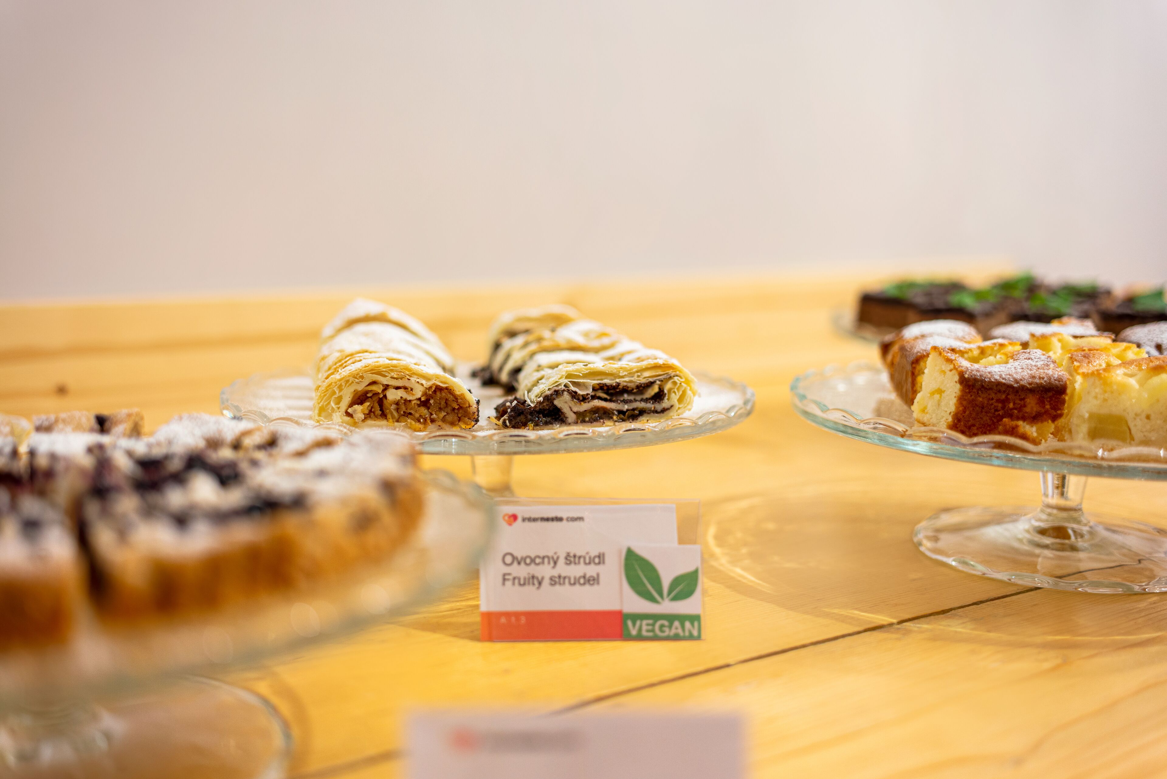 daily buffet breakfast (czk 170 per person)