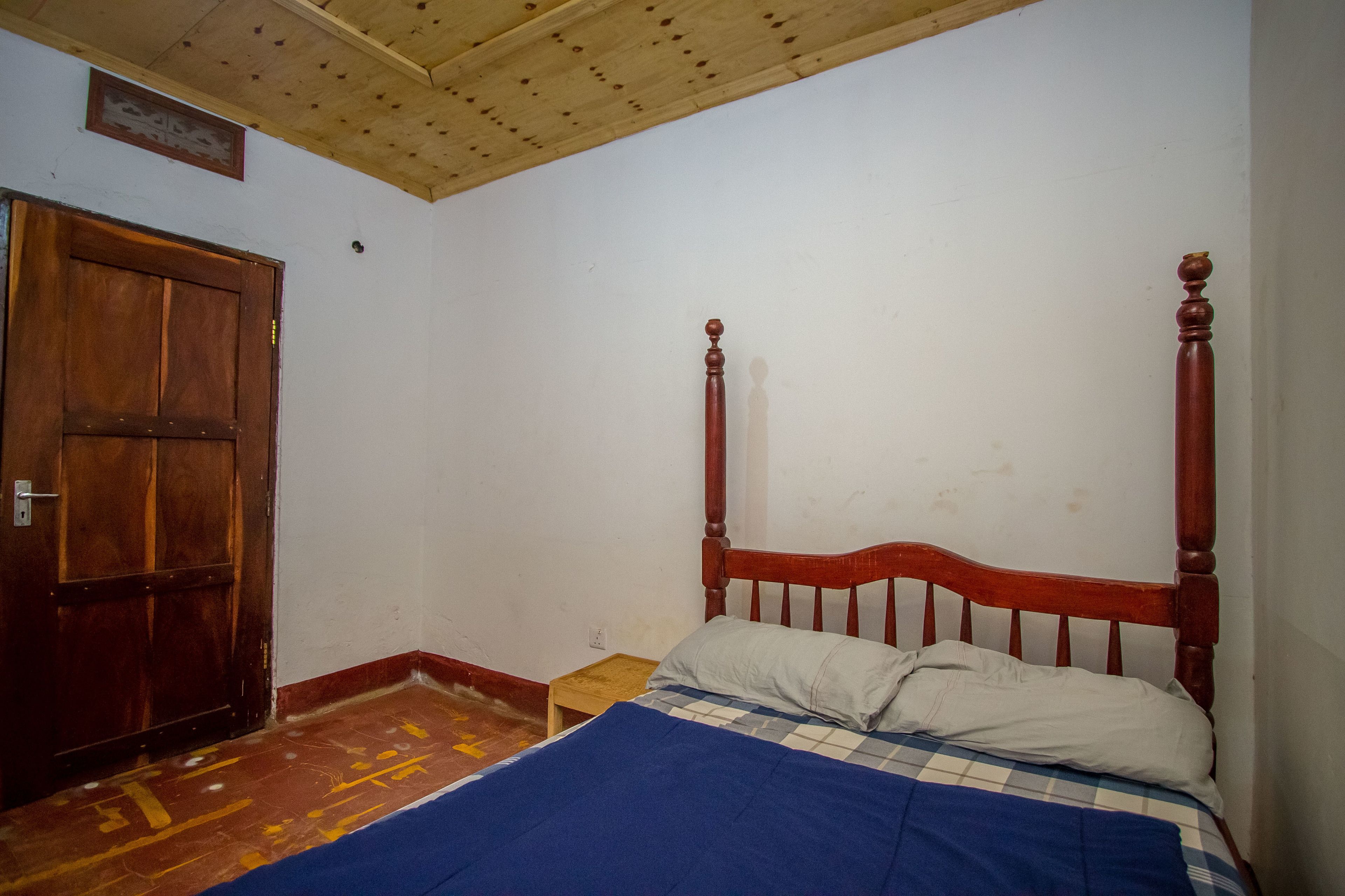 標準雙人房 | 客房內保險箱、免費無線上網