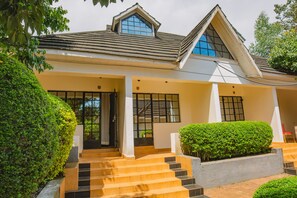 Habitación estándar doble, 1 cama doble | Terraza o patio