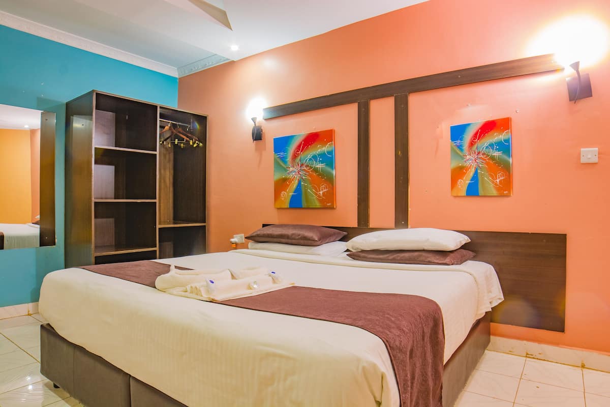 Standard Double Room | Laptop workspace, free WiFi