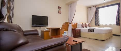 Executive tweepersoonskamer | Woonruimte | Televisie