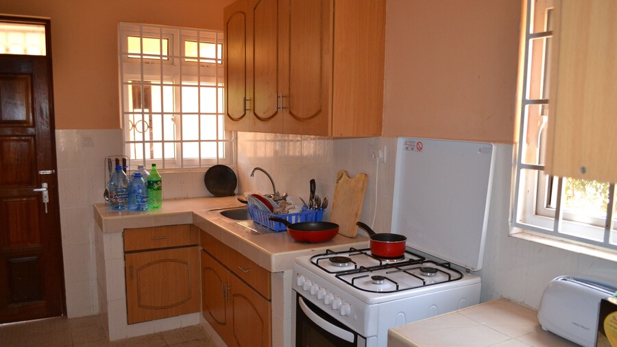 Azanza Mtwapa Holiday Home