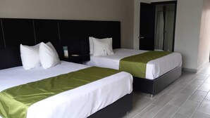 Habitacion ejecutiva, dos camas | مكواة/لوح كي وواي فاي مجانًا وملاءات أسرّة
