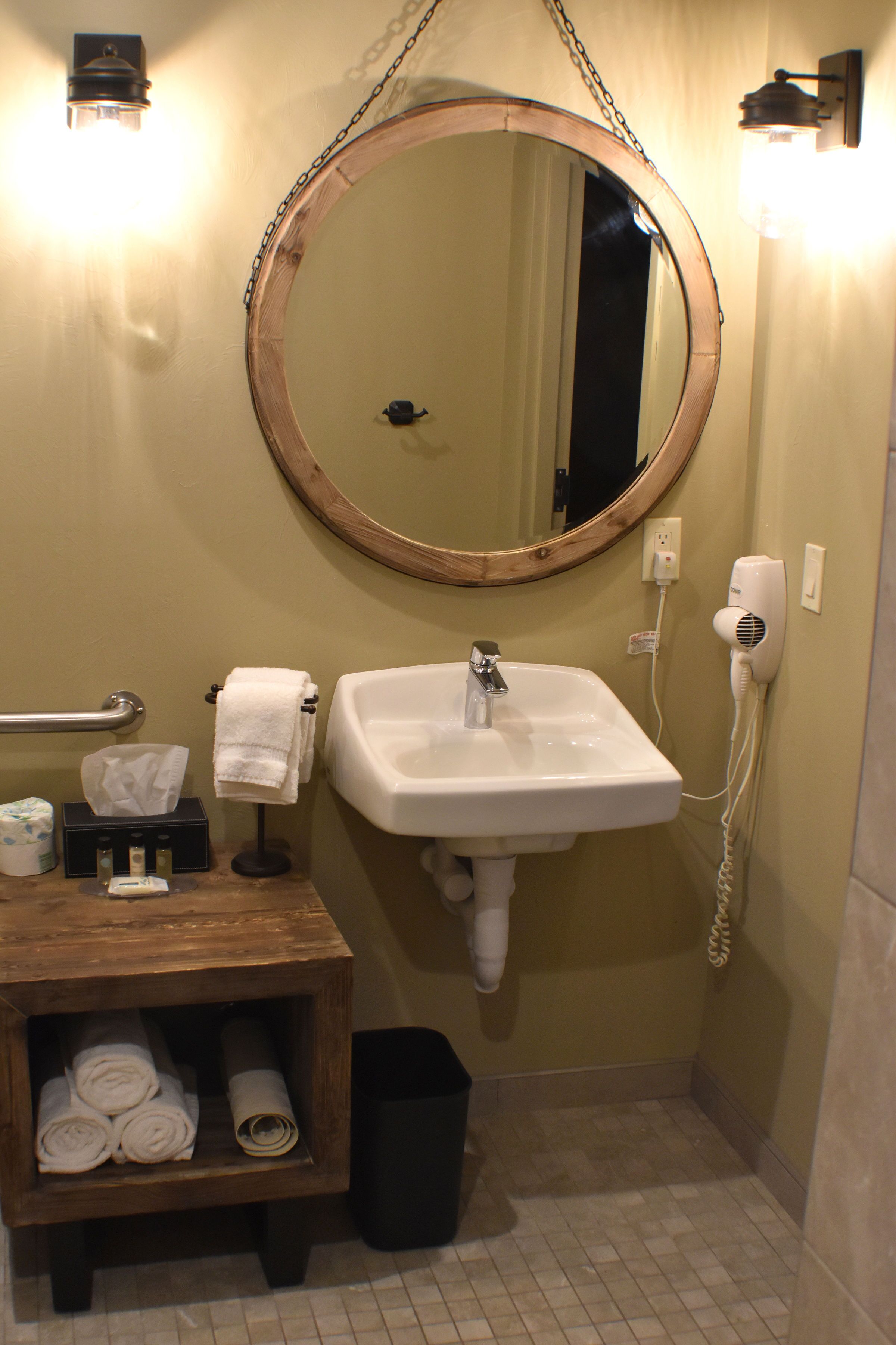 deluxe room, 1 king bed with sofa bed, accessible | bathroom | designer toiletries, hair dryer, towels