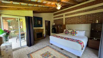 Habitación de diseñador | 1 habitación y ropa de cama de alta calidad