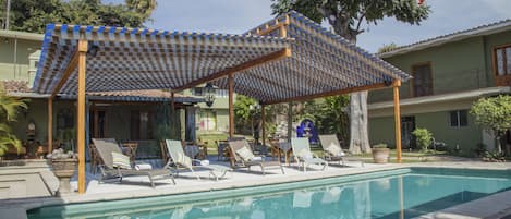 Piscine extérieure