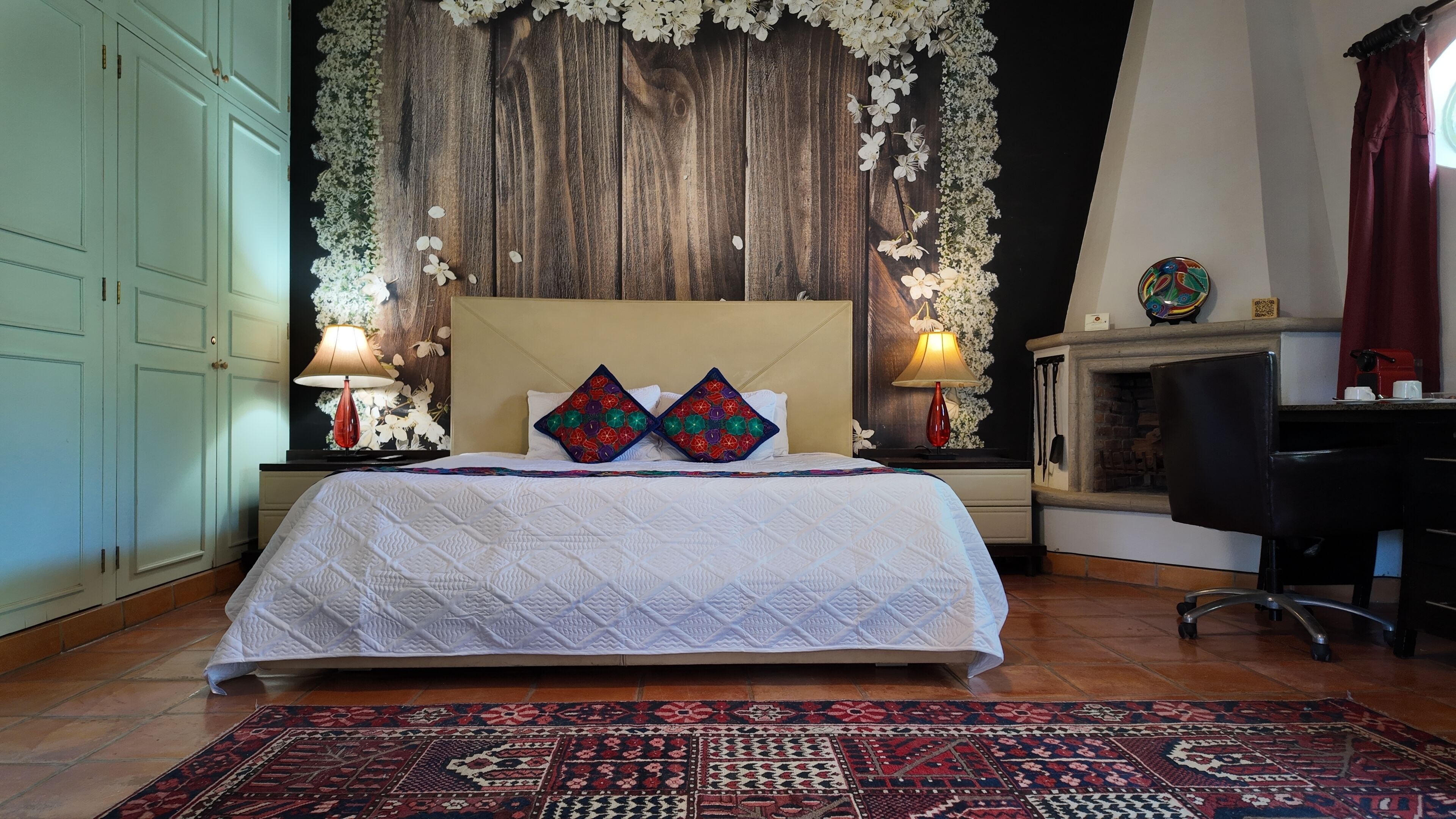 Comfort Room, 1 Bedroom | Premium bedding, free minibar, in-room safe, individually decorated