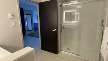 Shower, free toiletries, hair dryer, towels