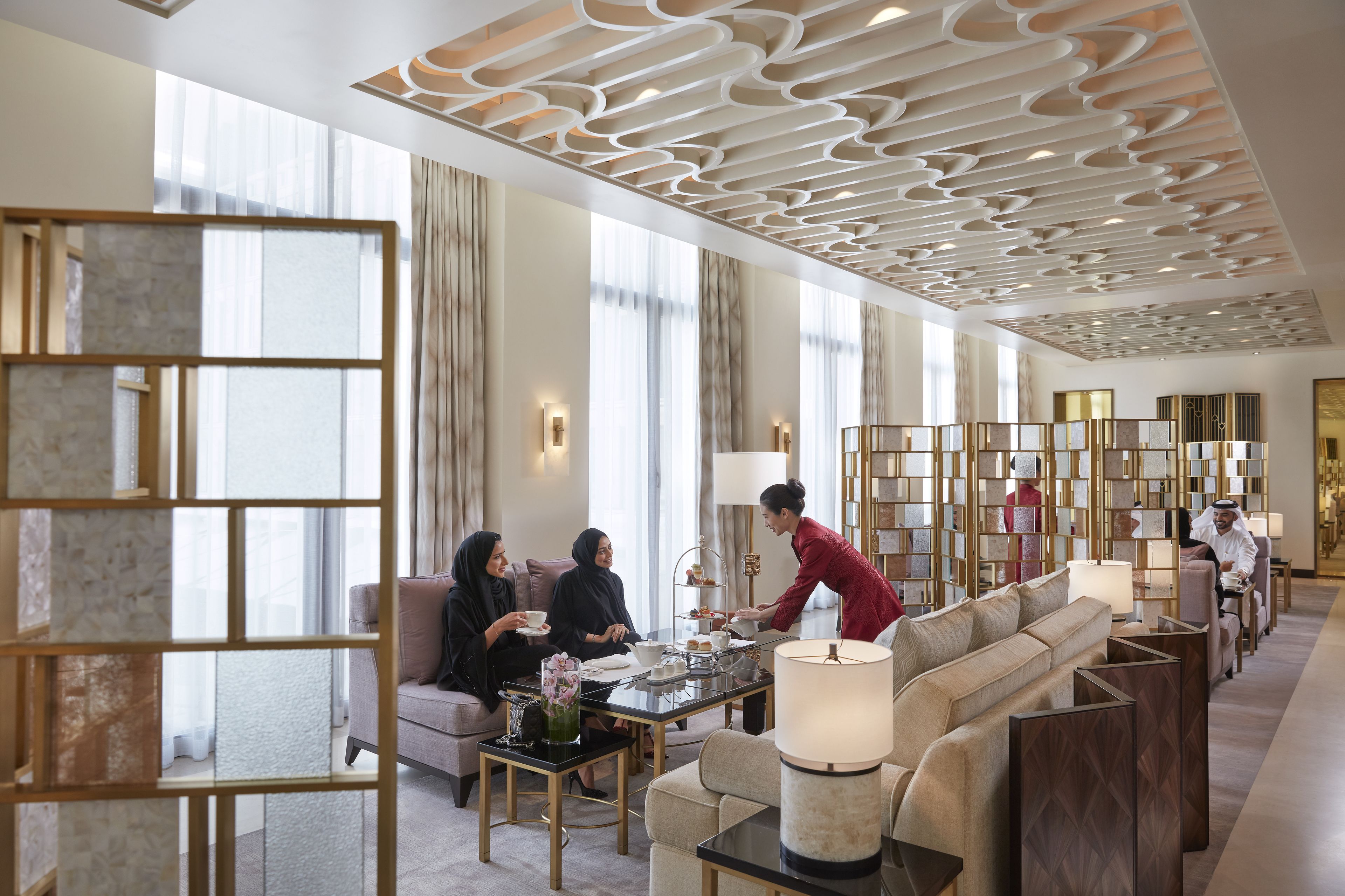 Lobby-lounge
