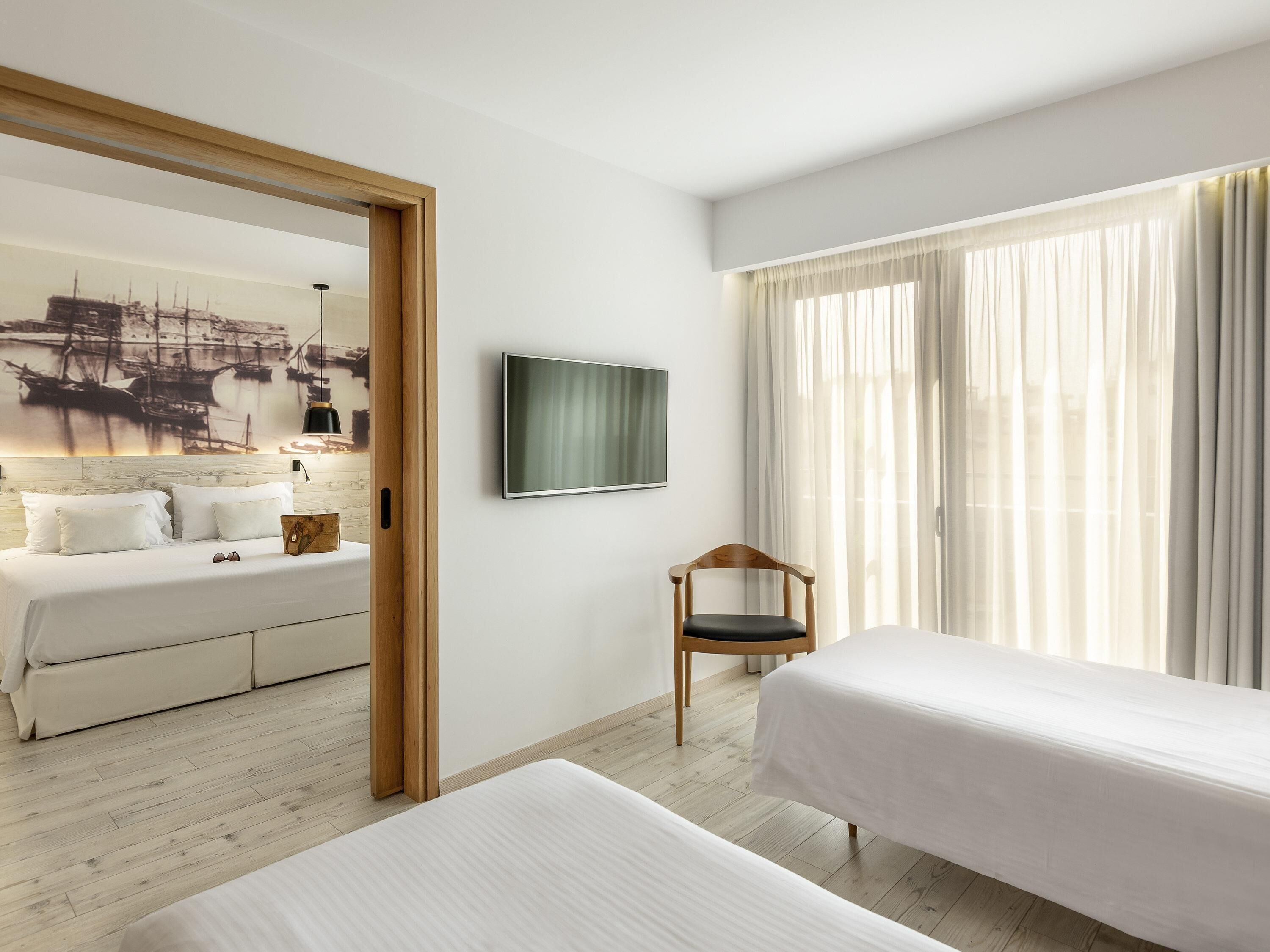Family Room, Multiple Beds | Premium bedding, minibar, in-room safe, desk