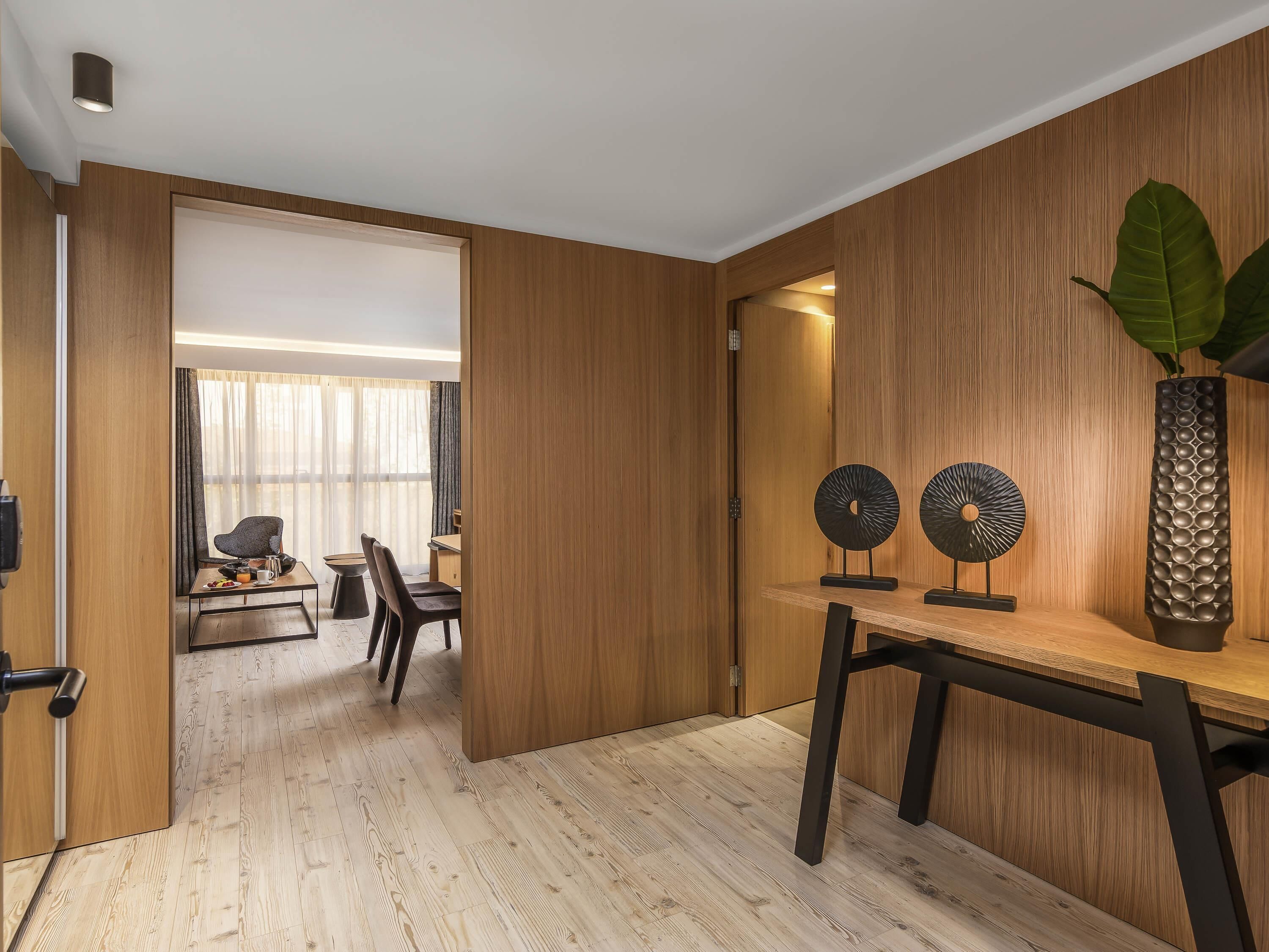 Photo - Ibis Styles Heraklion Central