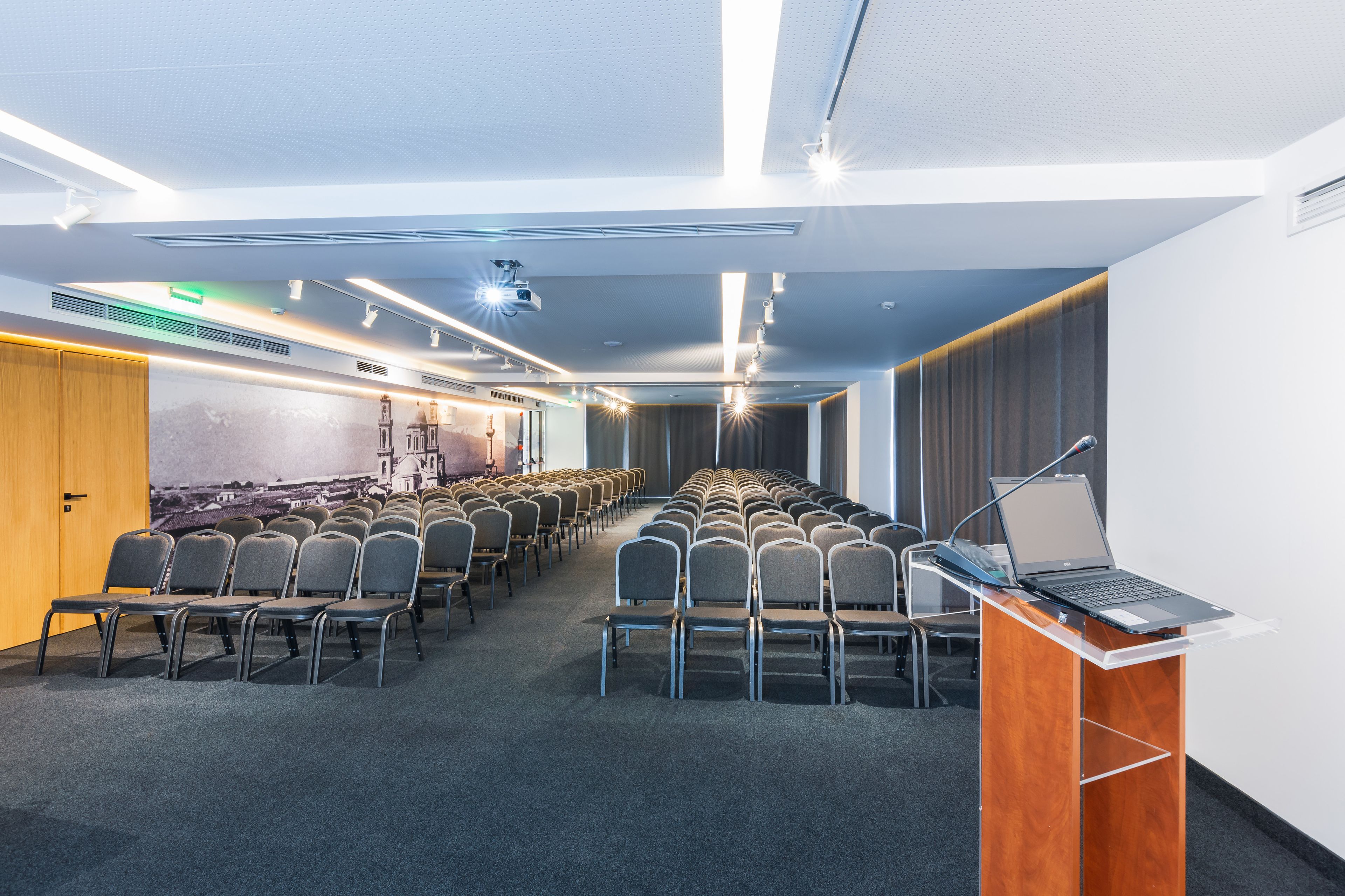 Photo - Ibis Styles Heraklion Central