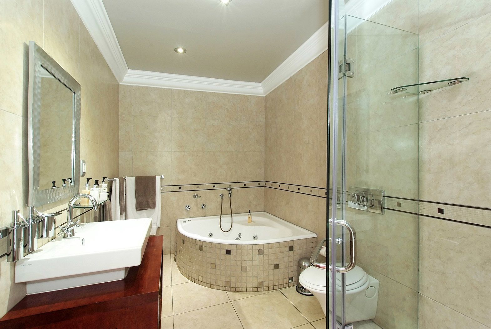 executive suite | bathroom | shower, hair dryer, bathrobes, slippers