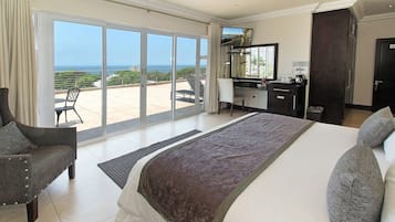 Standard Double or Twin Room | Bathroom