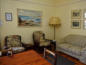 Casa | Área de sala de estar | Televisión