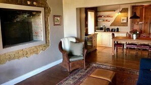 Living area - Courchevel Cottages (Franschhoek)