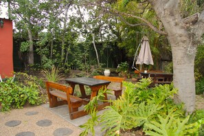 Garden - Backpackers Paradise - Hostel (Oudtshoorn)