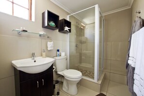 Bathroom - Faith, Hope & Love (Gqeberha (Port Elizabeth))