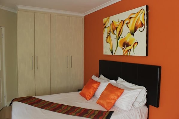 Desk, iron/ironing board, free WiFi, bed sheets