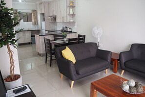 Classic Apartment, 2 Bedrooms (38) | Living area - African Eagle Apartments (Boksburg)
