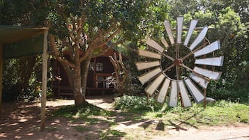 Ngwenya Cottage | 1 quarto, ferros/tábuas de passar roupa, roupa de cama