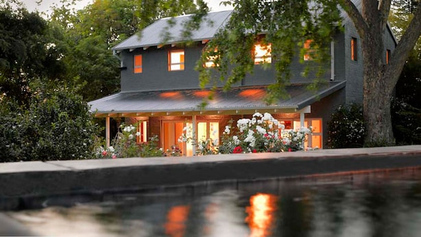 Exterior - Ten Stirling B&B (Johannesburg)