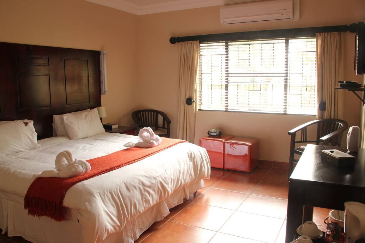 In-room safe, desk, free cots/infant beds, free WiFi