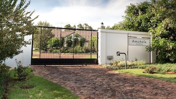 Fachada del alojamiento