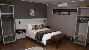 Een strijkplank/strijkijzer, gratis wifi