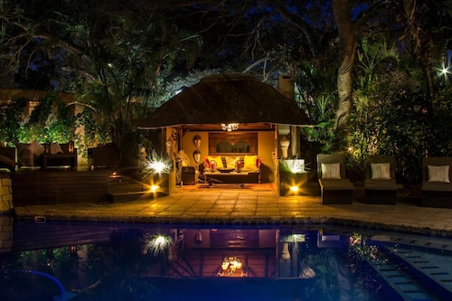 Cowrie Cove Guest House