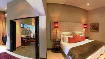 In-room safe, soundproofing, free WiFi, bed sheets