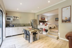 Queensrest 2 | Private kitchenette | Full-sized fridge, microwave, electric kettle, toaster