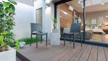 Queensrest 6 | Terrace/patio