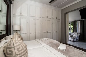 The Yellowwood Suite | Individually decorated, individually furnished, iron/ironing board